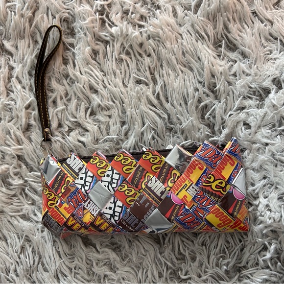 Nahui Ollin Candy Wristlet Clutch Purse Wallet - Picture 5 of 9